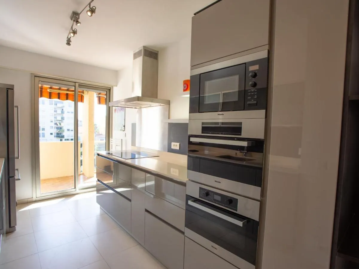 Apartment Les Jardins Du Luxembourg By Interhome イエール