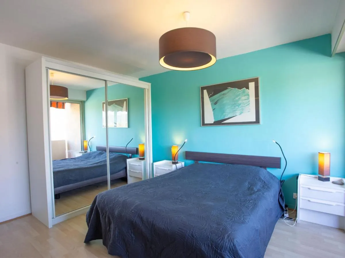 Apartment Les Jardins Du Luxembourg By Interhome イエール 0*,  フランス
