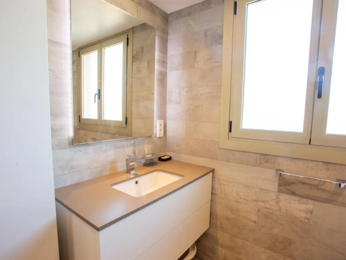 Apartment Les Jardins Du Luxembourg By Interhome Hyeres
