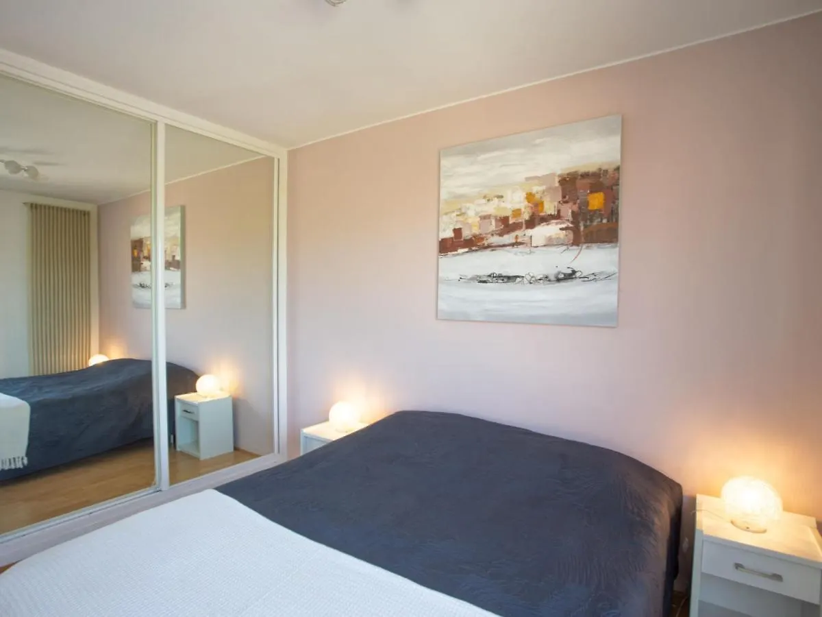 Apartment Les Jardins Du Luxembourg By Interhome Hyeres