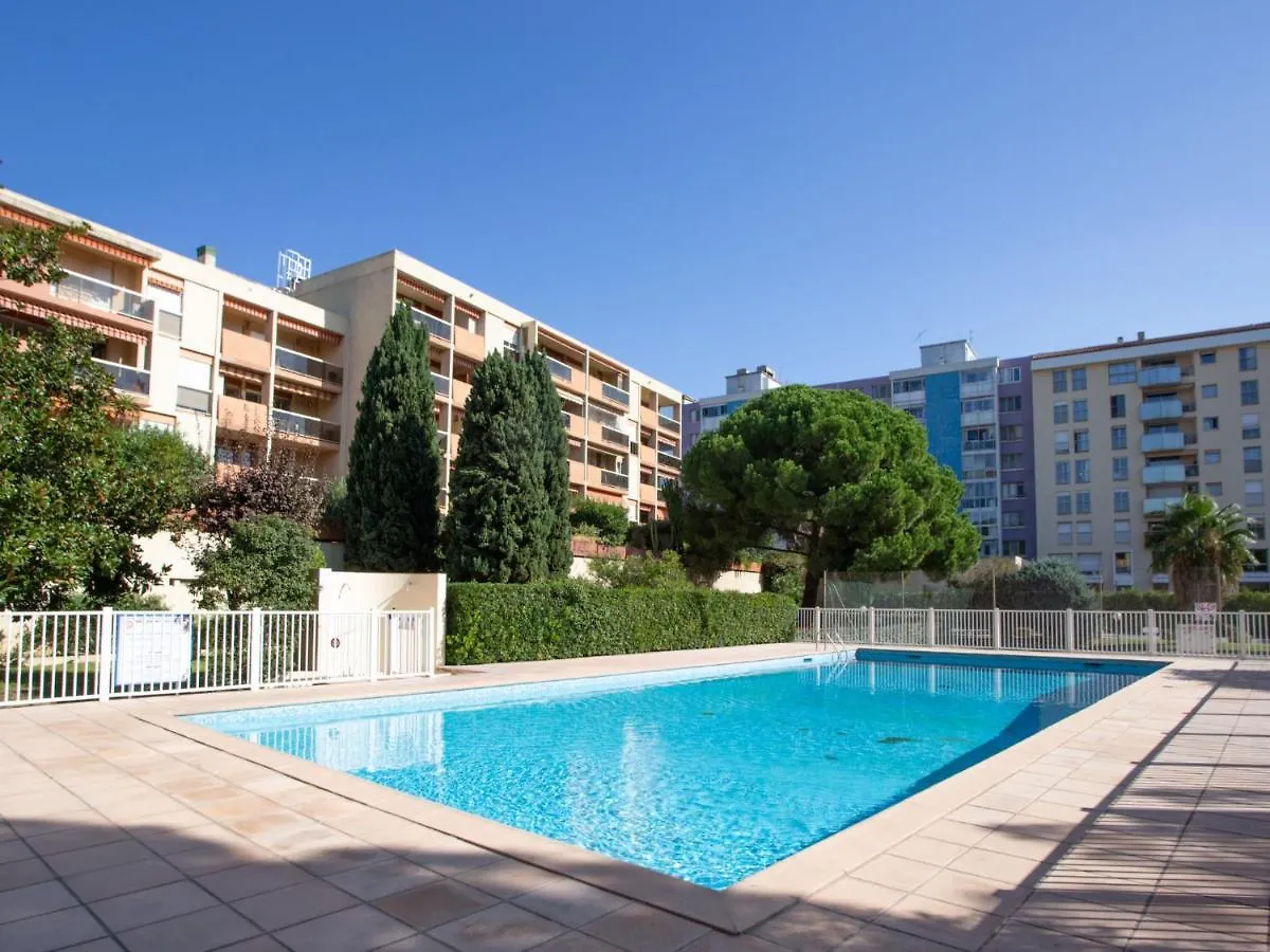 Apartment Les Jardins Du Luxembourg By Interhome Hyères